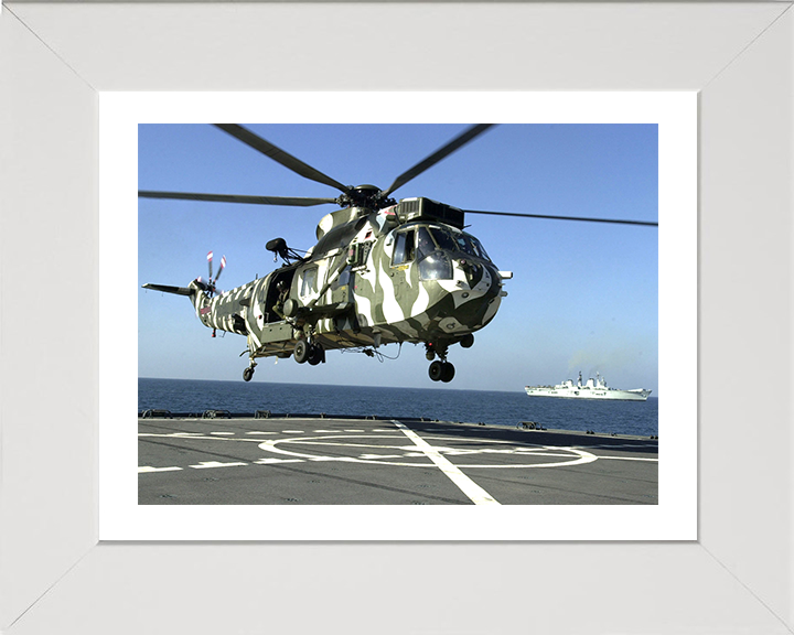 Sea King Mk6 Helicopter from HMS Illustrious Photo Print - Royal Navy Aircraft Hampshire Prints 10 x 8 White Frame Yes