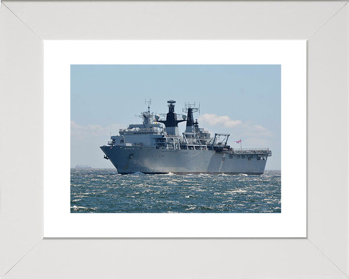 HMS Albion L14 | Photo Print | Framed Print | Albion Class | Amphibious ship | Royal Navy Hampshire Prints