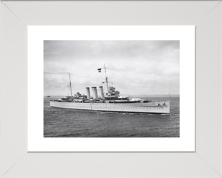 HMS Cornwall (56) Royal Navy County Class Heavy Cruiser Starboard View Photo Print Wall Art Decor Posters, Prints, & Visual Artwork Hampshire Prints 10 x 8 White Frame Yes
