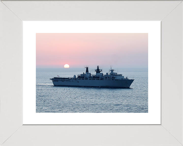 HMS Bulwark (L15) Royal Navy Albion Class Amphibious Ship Sunset Photo Print Wall Art Decor Posters, Prints, & Visual Artwork Hampshire Prints 10 x 8 White Frame Yes