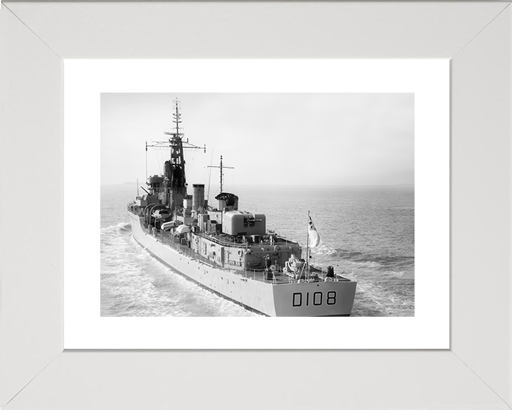 HMS Dainty (D108) Royal Navy Daring Class Destroyer Stern View 1964 Photo Print Wall Art Decor Posters, Prints, & Visual Artwork Hampshire Prints 10 x 8 White Frame Yes