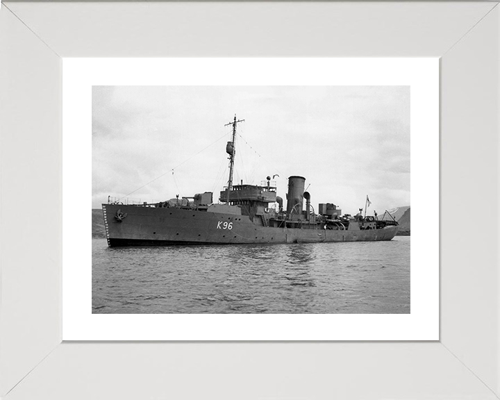 HMS Aubrietia (K96) Photo Print - Port Side View 1941 - Royal Navy Flower Class Corvette Hampshire Prints 10 x 8 White Frame Yes