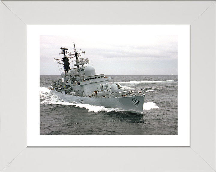 HMS Newcastle (D87) Photo Print - Underway 1999 - Royal Navy Type 42 Destroyer
