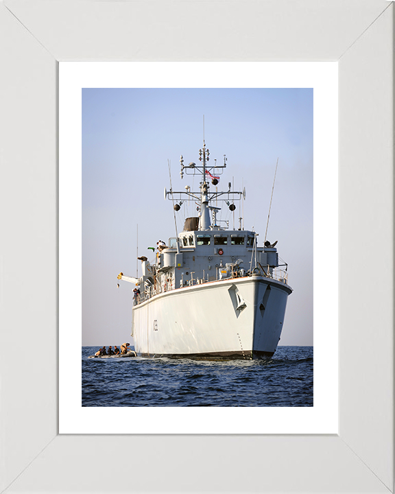 HMS Atherstone (M38) Photo Print - Persian Gulf 2009 - Royal Navy Hunt Class Mine Warfare Vessel Posters, Prints, & Visual Artwork Hampshire Prints 10 x 8 White Frame Yes