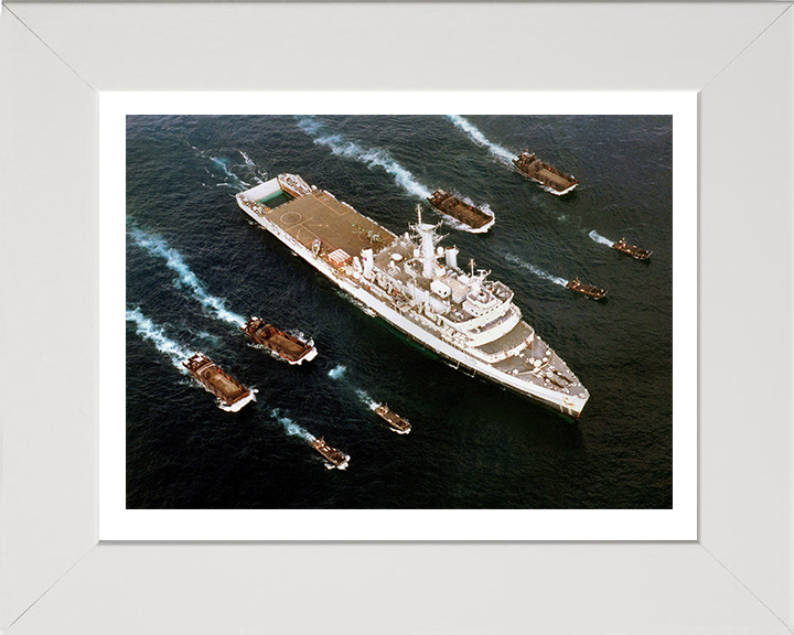 HMS Fearless L10 Royal Navy Fearless class amphibious ship Photo Print or Framed Print - Hampshire Prints