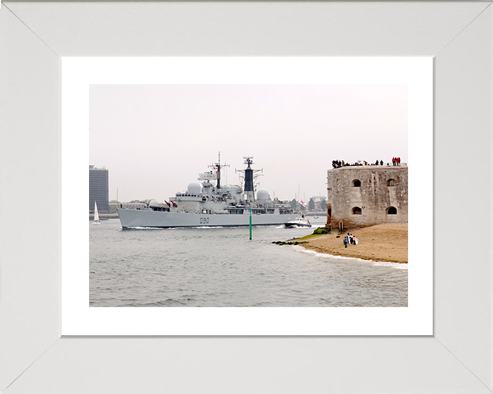 HMS Southampton (D90) - Exits Portsmouth 2007 - Royal Navy Type 42 Destroyer Photo Print Wall Art Naval Decor UK Posters, Prints, & Visual Artwork Hampshire Prints 10 x 8 White Fram Yes