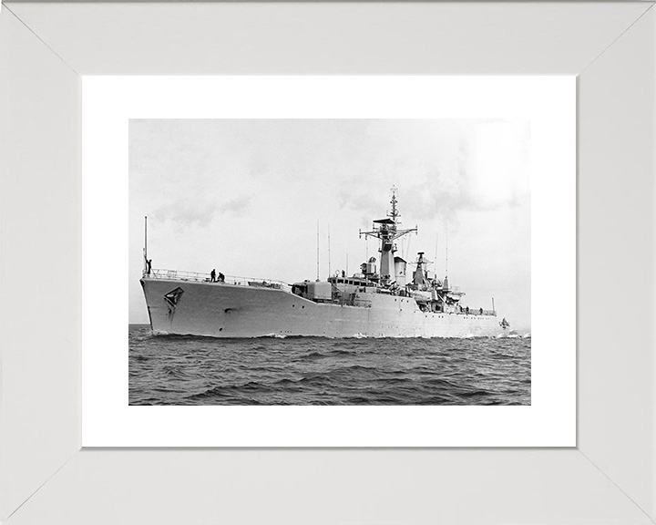 HMS Berwick (F115) Royal Navy Rothesay Class Frigate Port Side View Photo Print Wall Art Decor Posters, Prints, & Visual Artwork Hampshire Prints 10 x 8 White Frame Yes