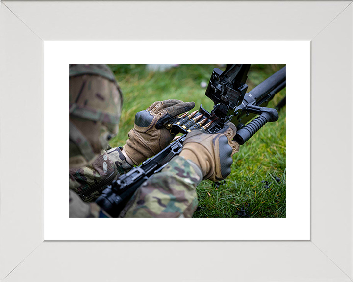 British Army Reserve Trooper Loads a GPMG Photo Print Wall Art Military Decor Poster Posters, Prints, & Visual Artwork Hampshire Prints 10 x 8 White Frame Yes