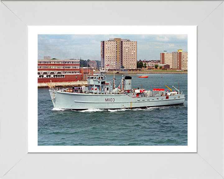 HMS Alfriston M1103 | Photo Print | Framed Print | Ton Class | Minesweeper | Royal Navy Hampshire Prints