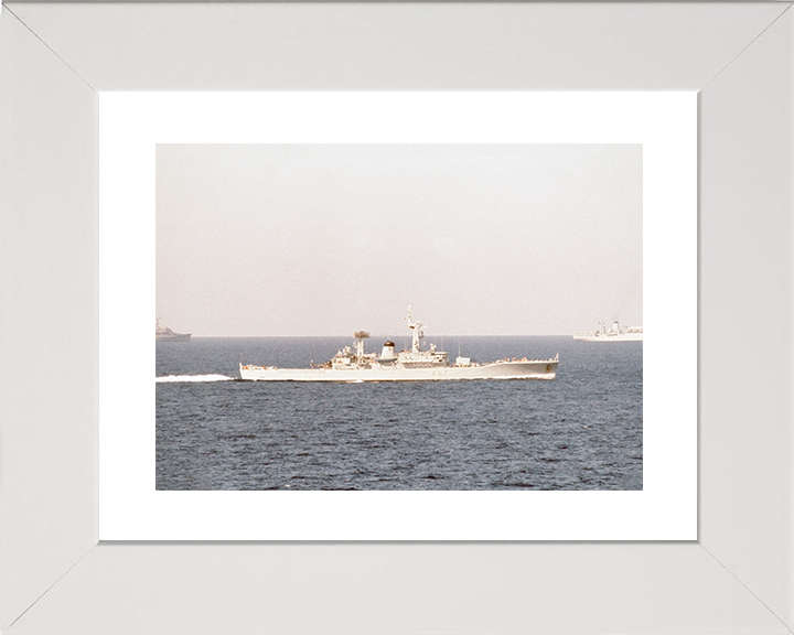 HMS Andromeda (F57) Royal Navy Leander Class Frigate At Sea Photo Print Wall Art Decor Posters, Prints, & Visual Artwork Hampshire Prints 10 x 8 White Frame Yes