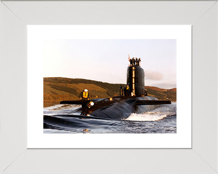 HMS Resolution S22 Royal Navy Resolution class Submarine Photo Print or Framed Print - Hampshire Prints