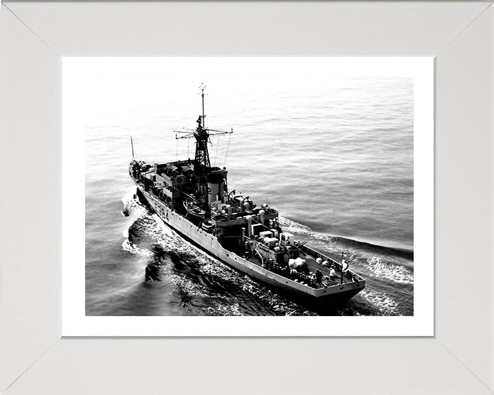 HMS Leeds Castle F384 (K384) | Photo Print | Framed Print | Castle Class | Corvette | Royal Navy Hampshire Prints
