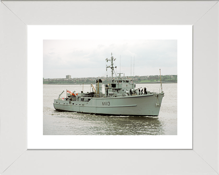 HMS Brereton (M1113) Royal Navy Ton Class Minesweeper Underway Photo Print Wall Art Decor Posters, Prints, & Visual Artwork Hampshire Prints 10 x 8 White Frame Yes