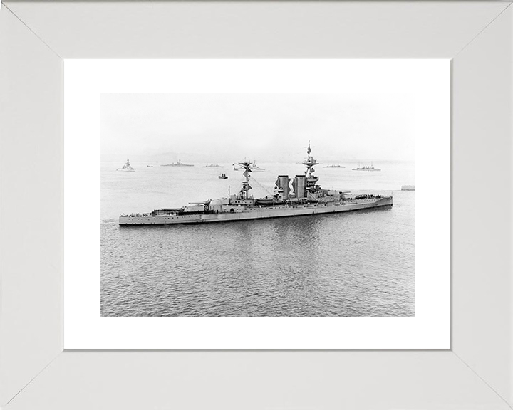 HMS Barham (04) Royal Navy Queen Elizabeth Class Battleship Scapa Flow 1917 Photo Print Wall Art Decor Posters, Prints, & Visual Artwork Hampshire Prints 10 x 8 White Frame Yes