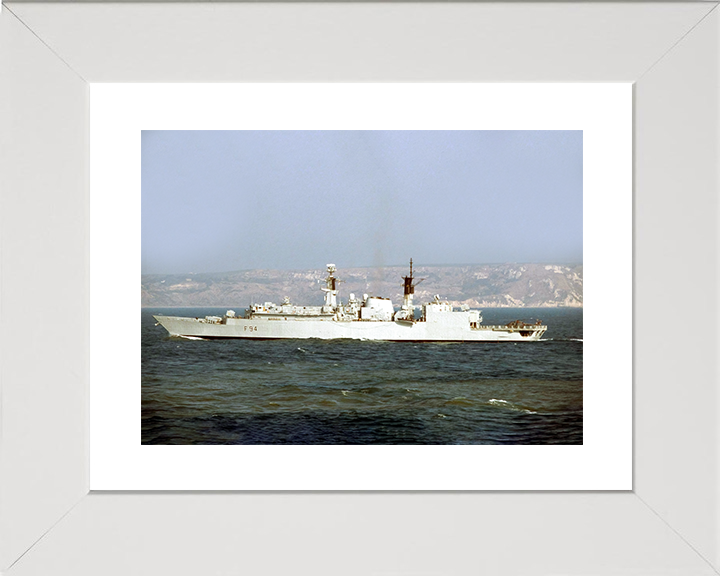 HMS Brave (F94) Royal Navy Type 22 Frigate Port Beam View Photo Print Wall Art Decor Posters, Prints, & Visual Artwork Hampshire Prints 10 x 8 White Frame Yes