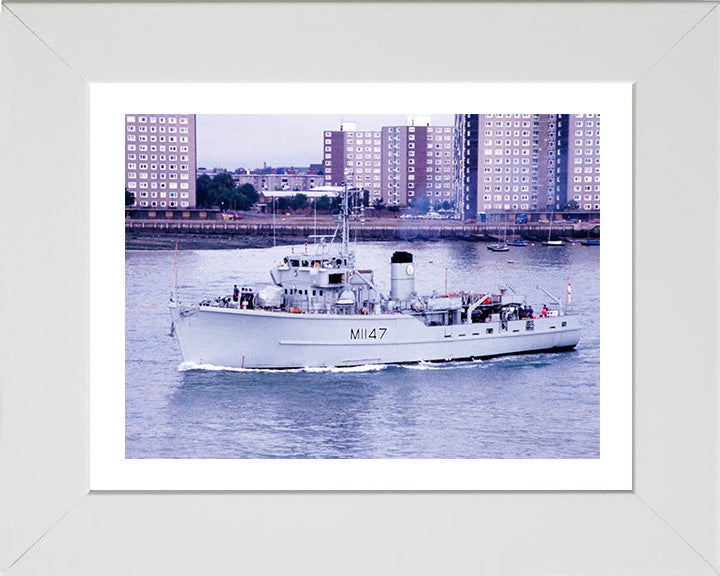 HMS Hubberston M1147 | Photo Print | Framed Print | Ton Class | Minesweeper | Royal Navy Posters, Prints, & Visual Artwork Hampshire Prints