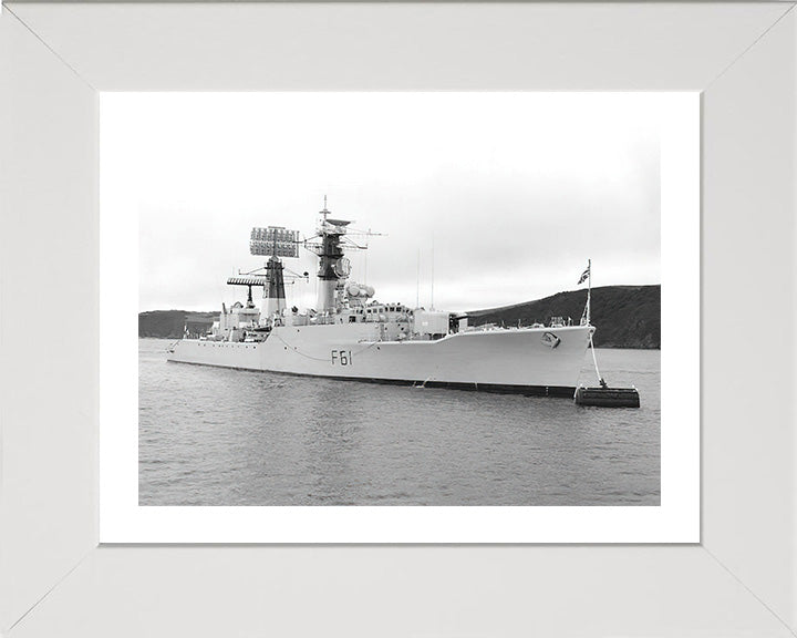 HMS Llandaff F61 | Photo Print | Framed Print | Salisbury Class | Frigate | Royal Navy Hampshire Prints