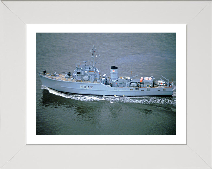 HMS Hubberston M1147 | Photo Print | Framed Print | Ton Class | Minesweeper | Royal Navy Posters, Prints, & Visual Artwork Hampshire Prints