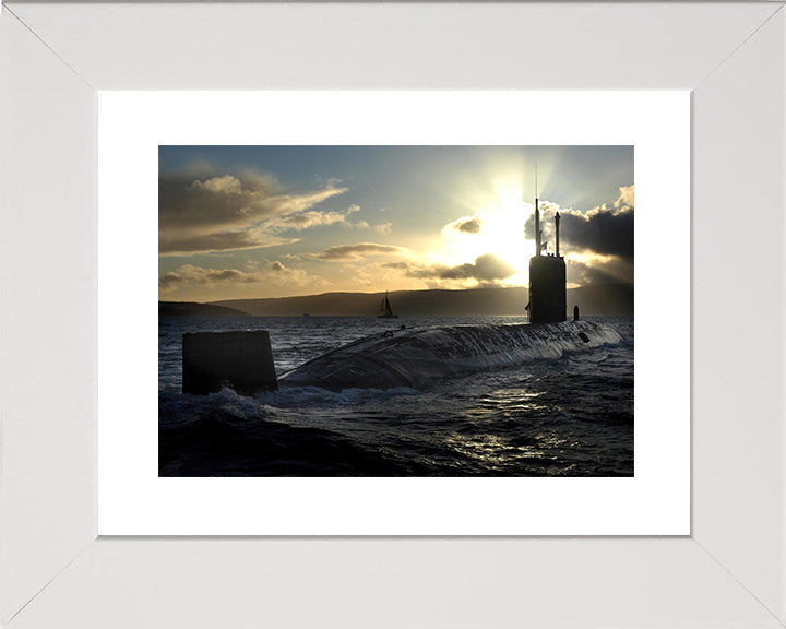 HMS Sceptre S104 Royal Navy Swiftsure class Submarine Photo Print or Framed Print - Hampshire Prints