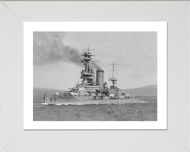 HMS Canada Photo Print - Port Side View - Royal Navy Super Dreadnought Battleship Hampshire Prints 10 x 8 White Frame Yes