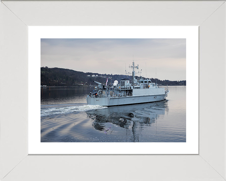 HMS Bangor (M109) Photo Print - Clyde 2009 - Royal Navy Sandown Class Minehunter Posters, Prints, & Visual Artwork Hampshire Prints 10 x 8 White Frame Yes