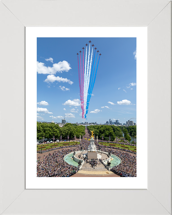 RAF Red Arrows Over Buckingham Palace Portrait Photo Print - Royal Air Force Aircraft Hampshire Prints 10 x 8 White Frame Yes
