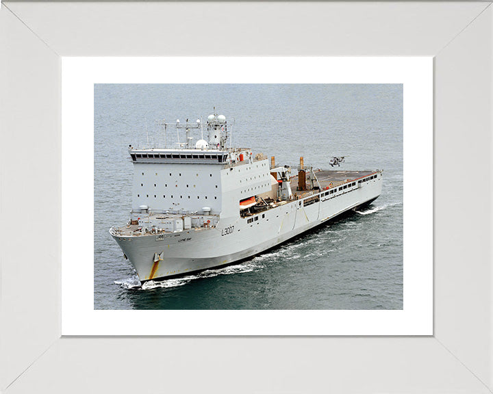 RFA Lyme Bay L3007 | Photo Print | Framed Print | Bay Class | Auxiliary Dock | Royal Fleet Auxiliary Hampshire Prints