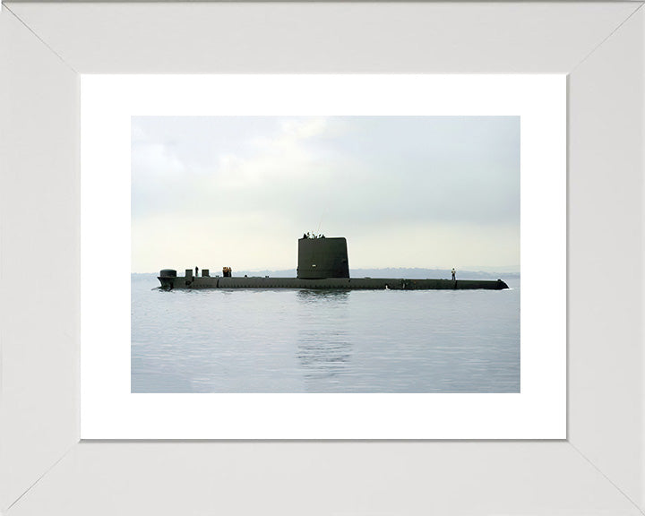 HMS Walrus S08 Royal Navy Porpoise class Submarine Photo Print or Framed Print - Hampshire Prints