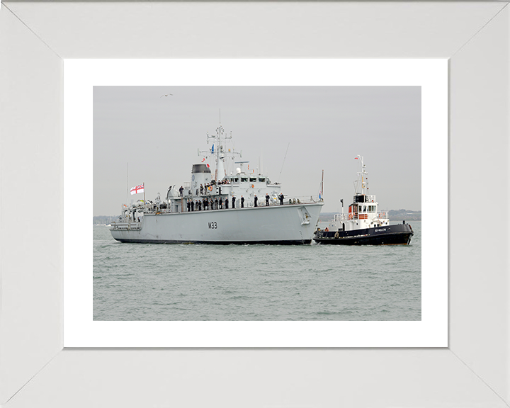 HMS Brocklesby (M33) Photo Print - Returns to Portsmouth 2014 - Royal Navy Hunt Class Mine Warfare Vessel Posters, Prints, & Visual Artwork Hampshire Prints 10 x 8 White Frame Yes