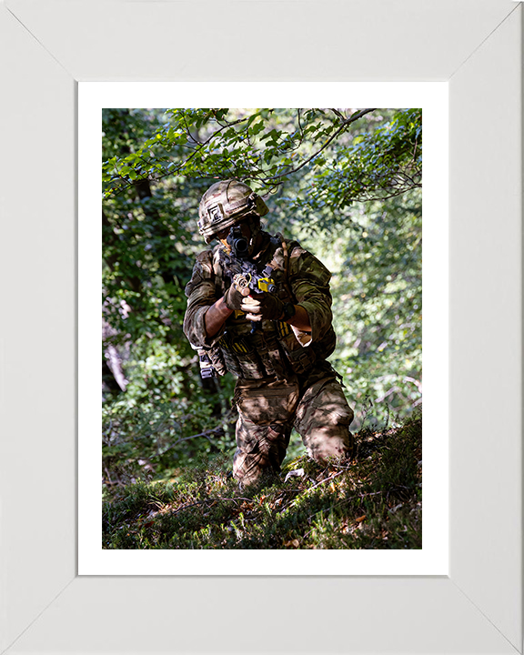 Royal Marines Commando Camouflaged | Photo Print | Framed Print |Military | 45 Commando | Wall Art | Home Decor | Photography Hampshire Prints 10 x 8 White Frame Yes
