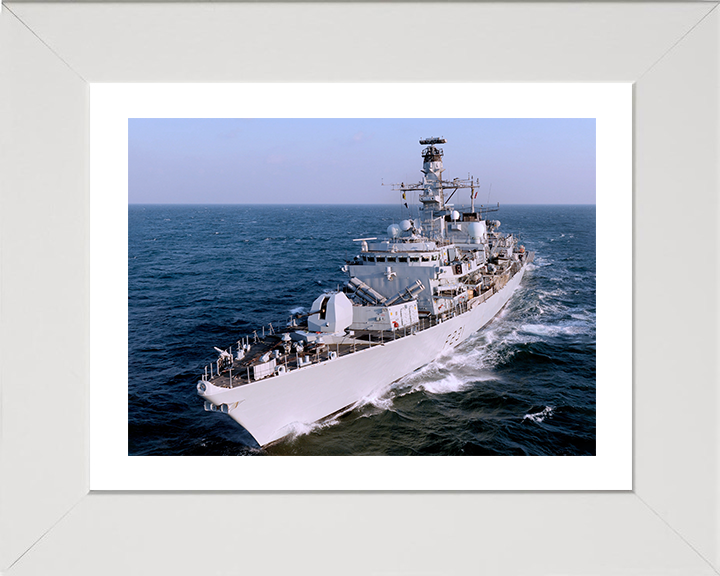 HMS Argyll (F231) Photo Print - Middle East 2009 - Royal Navy Type 23 Frigate Hampshire Prints 10 x 8 White Frame Yes