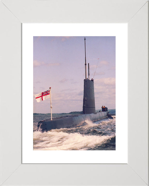 HMS Onyx (S21) Photo Print - Underway - Royal Navy Oberon Class Submarine Hampshire Prints 10 x 8 White Frame Yes