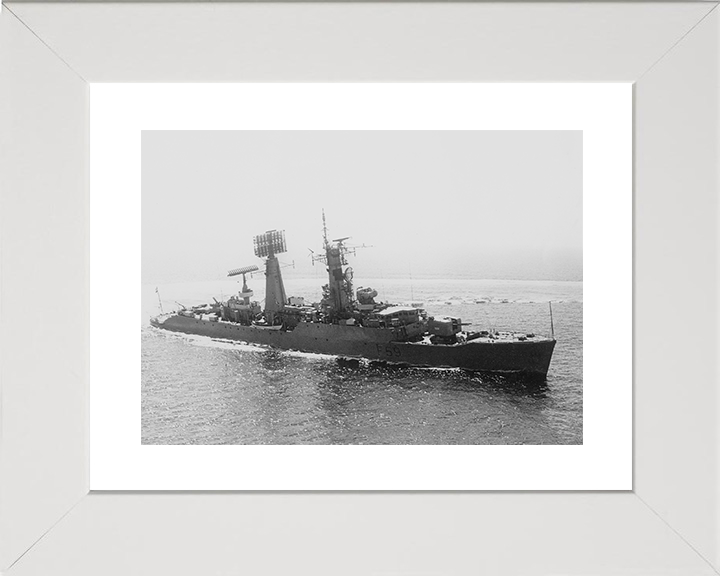 HMS Chichester (F59) Royal Navy Salisbury Class Frigate Turning to Port Photo Print Wall Art Decor Posters, Prints, & Visual Artwork Hampshire Prints 10 x 8 White Frame Yes