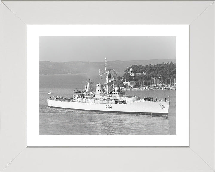 HMS Naiad F39 | Photo Print | Framed Print | Poster | Leander Class | Frigate | Royal Navy Hampshire Prints