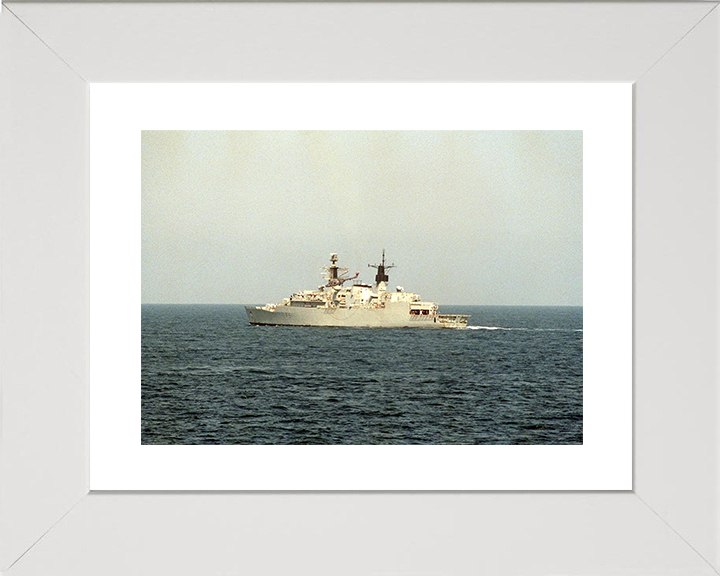 HMS Brazen (F91) Royal Navy Type 22 Frigate Gulf Of Oman 1990 Photo Print Wall Art Decor Posters, Prints, & Visual Artwork Hampshire Prints 10 x 8 White Frame Yes