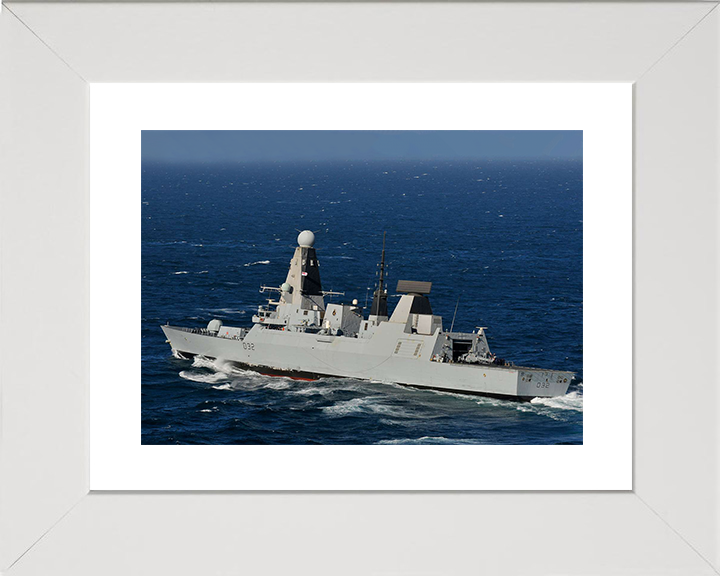 HMS Daring (D32) Royal Navy Type 45 Destroyer Underway Port Side View Photo Print Wall Art Decor Posters, Prints, & Visual Artwork Hampshire Prints 10 x 8 White Frame Yes