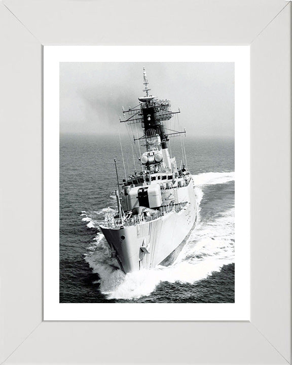 HMS Lincoln F99 Royal Navy Salisbury class frigate Photo Print or Framed Print - Hampshire Prints