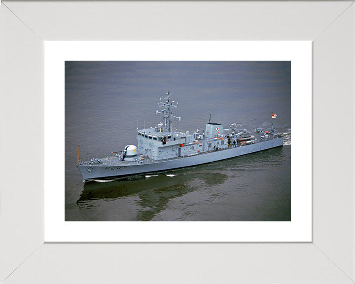 HMS Swift P243 | Photo Print | Framed Print | Peacock Class | Patrol Vessel | Royal Navy Hampshire Prints