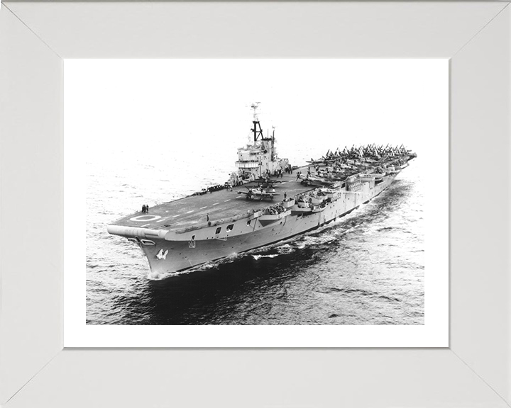 HMS Ocean R68 | Photo Print | Framed Print | Colossus Class | Aircraft Carrier | Royal Navy Hampshire Prints