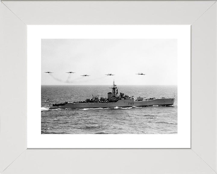 HMS Tenby F65 | Photo Print | Framed Print | Poster | Whitby Class | Frigate | Royal Navy Hampshire Prints