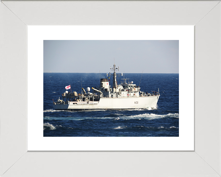 HMS Atherstone (M38) Royal Navy Hunt Class Mine Vessel Warfare Vessel At Sea Photo Print Wall Art Decor Posters, Prints, & Visual Artwork Hampshire Prints 10 x 8 White Frame Yes
