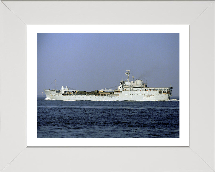 RFA Sir Geraint (L3027) Photo Print - Port Beam View - Royal Fleet Auxiliary Round Table Class Ship Hampshire Prints 10 x 8 White Frame Yes