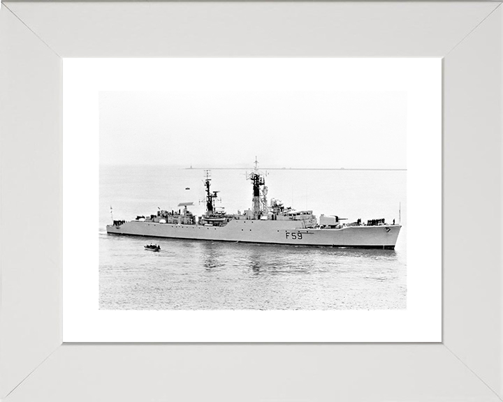HMS Chichester (F59) Royal Navy Salisbury Class Frigate Starboard View Photo Print Wall Art Decor Posters, Prints, & Visual Artwork Hampshire Prints 10 x 8 White Frame Yes
