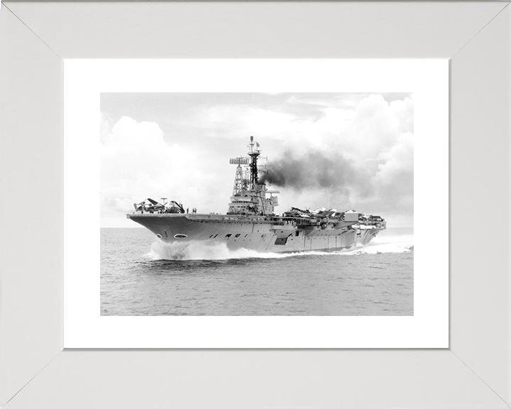 HMS Centaur (R06) Royal Navy Centaur Class Carrier Underway Photo Print Wall Art Decor Posters, Prints, & Visual Artwork Hampshire Prints 10 x 8 White Frame Yes