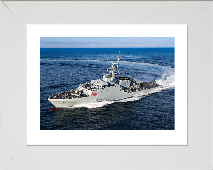 HMS Tamar (P233) Photo Print - Starboard Turn - Royal Navy River Class Patrol Vessel Hampshire Prints 10 x 8 White Frame Yes