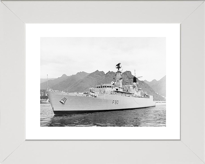 HMS Brilliant (F90) Royal Navy Type 22 Frigate Low Port Bow View Photo Print Wall Art Decor Posters, Prints, & Visual Artwork Hampshire Prints 10 x 8 White Frame Yes