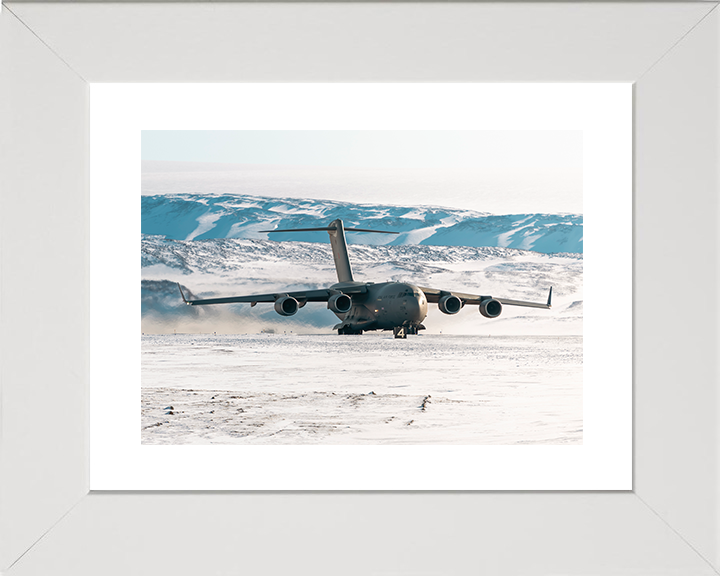 RAF C-17 Globemaster Taxis on a Snowy Runway 2026 Photo Print Royal Air Force Aircraft Wall Art Posters, Prints, & Visual Artwork Hampshire Prints 10 x 8 White Frame Yes