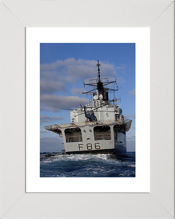 HMS Campbeltown (F86) Royal Navy Type 22 Frigate Stern View Photo Print Wall Art Decor Posters, Prints, & Visual Artwork Hampshire Prints 10 x 8 White Frame Yes