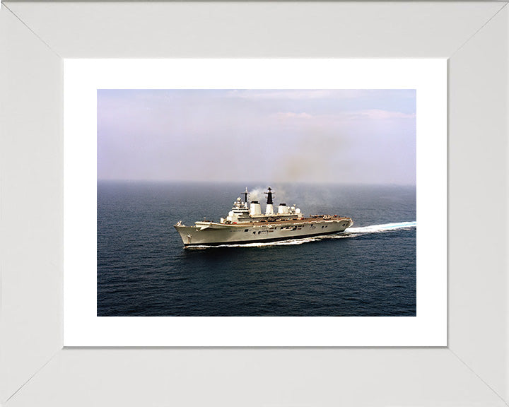 HMS Invincible R05 | Photo Print | Framed Print | Invincible Class | Aircraft Carrier | Royal Navy Hampshire Prints