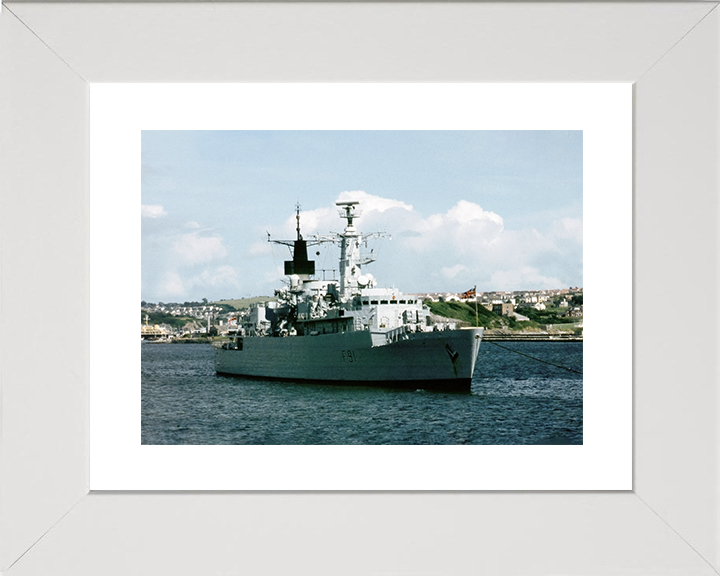 HMS Brazen (F91) Royal Navy Type 22 Frigate At A Buoy Photo Print Wall Art Decor Posters, Prints, & Visual Artwork Hampshire Prints 10 x 8 White Frame Yes